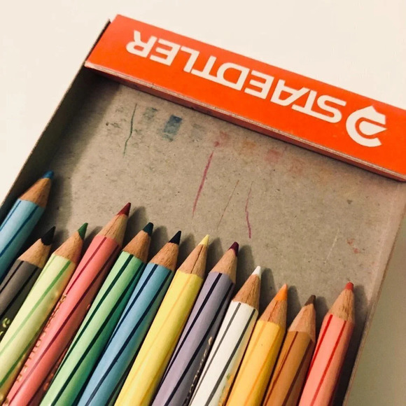 Staedtler Luna 12 Coloured Pencils  Small Coloring Set - Picture 6 of 10